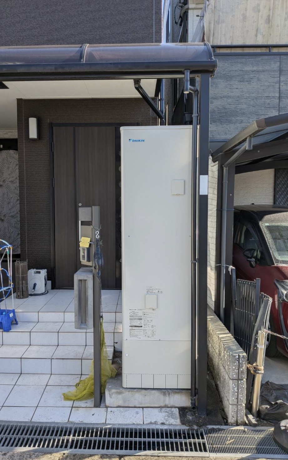 大阪府東大阪市のダイキンエコキュート交換