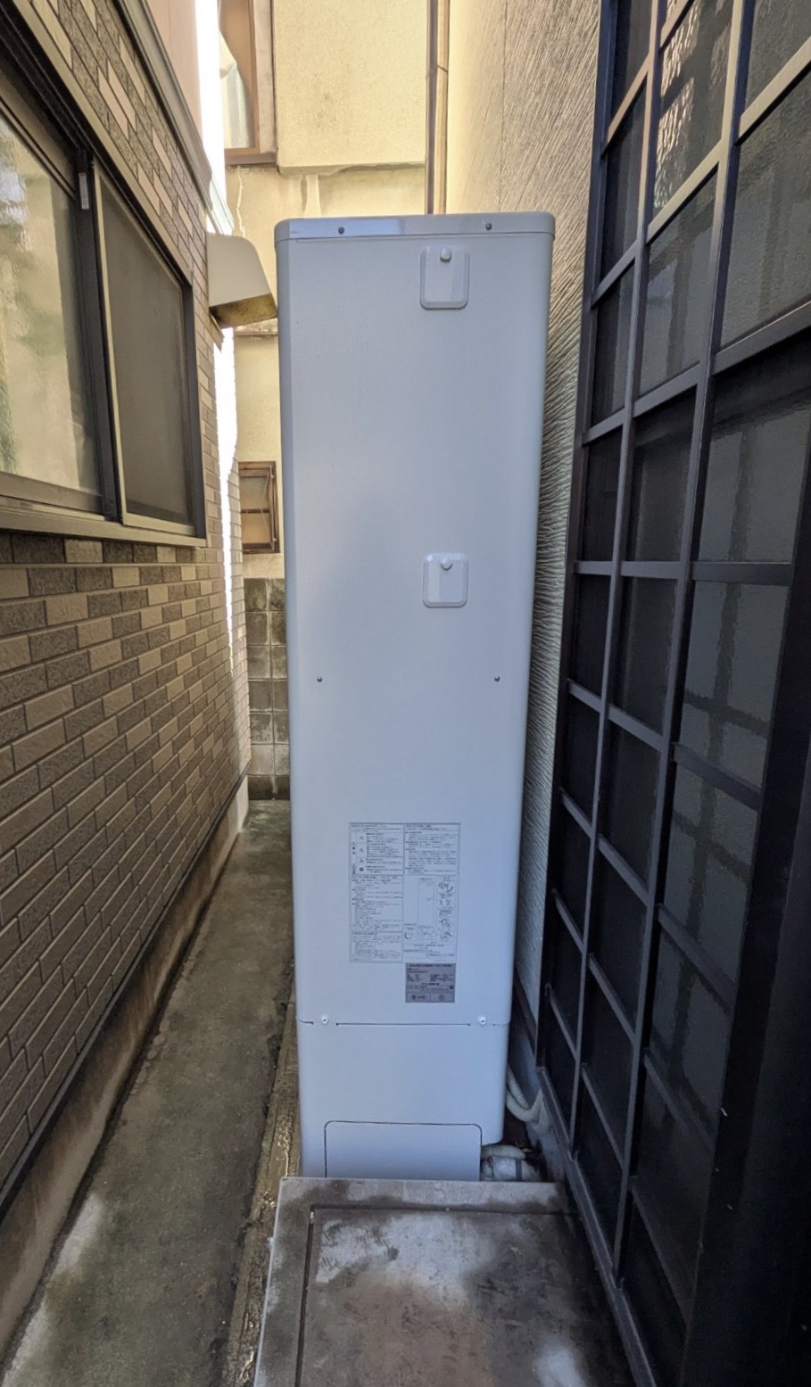 大阪府八尾市のコロナエコキュート交換