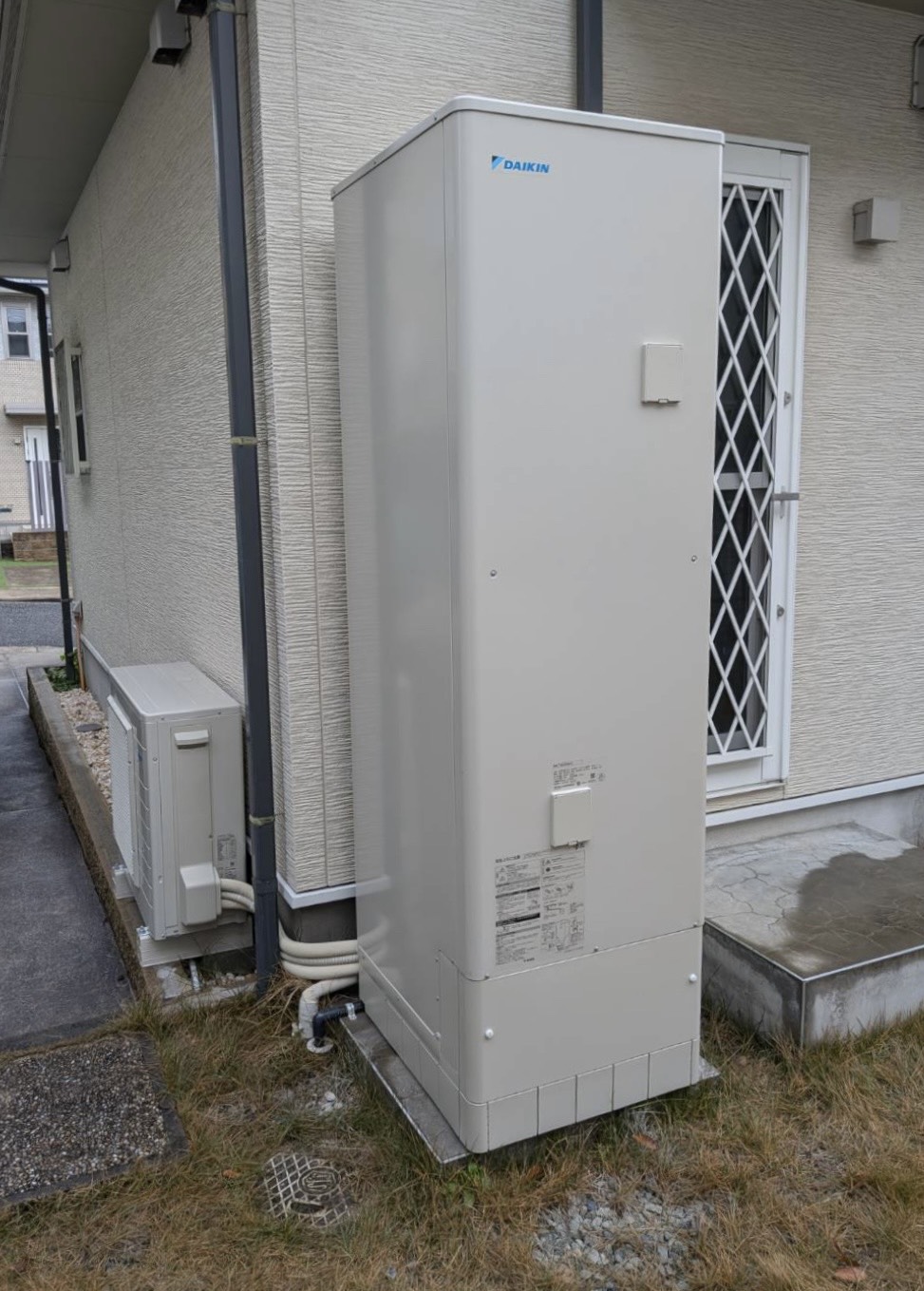 兵庫県川西市のダイキンエコキュート交換