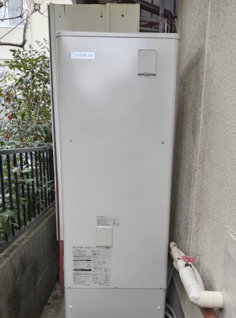 滋賀県近江八幡市のダイキンエコキュート交換